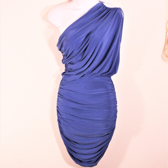 Polaris Dresses & Skirts - Polaris 1 Shoulder Draped Bodycon Dress